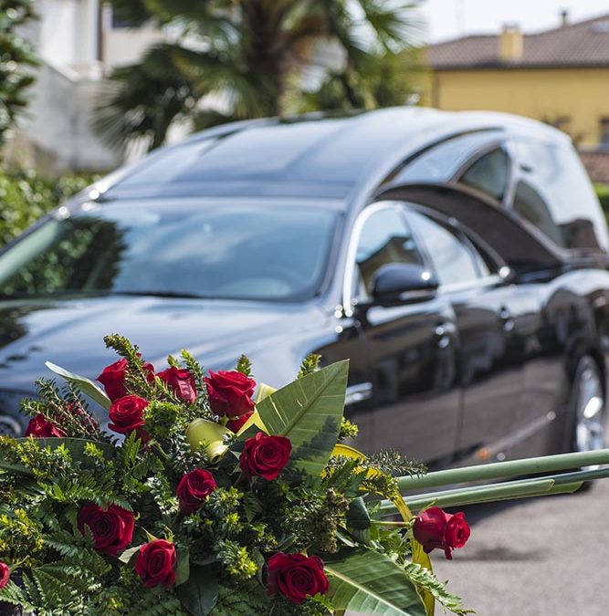 Composizione, vestizione, trasporto della salma in Italia e all’estero